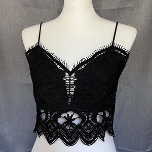 Vestique Blaire Black Bralette Top with beautiful lace design